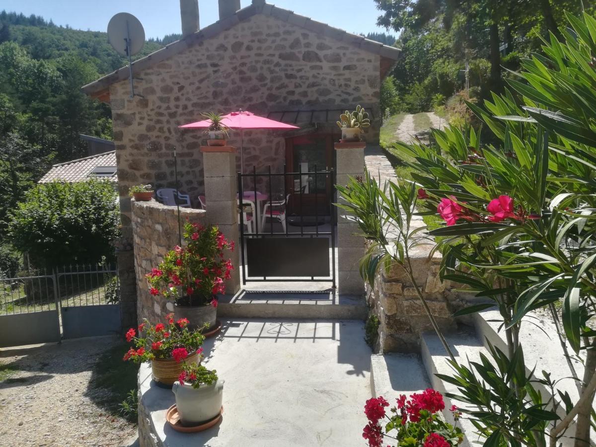 Loft La Rose Desiree Gite 3 Etoiles Chalencon Екстер'єр фото
