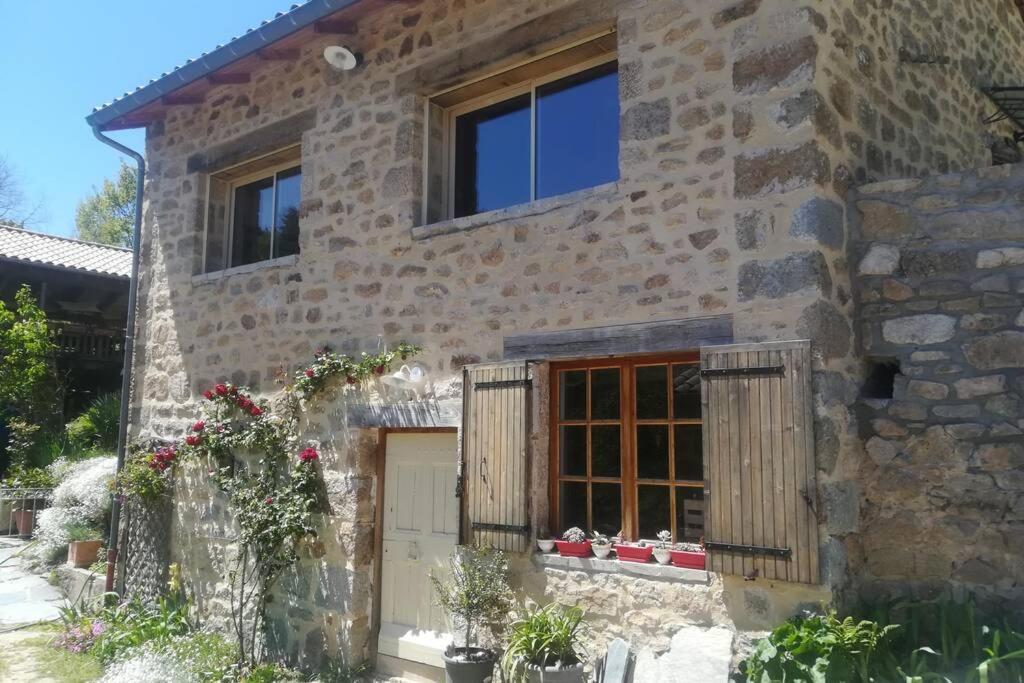 Loft La Rose Desiree Gite 3 Etoiles Chalencon Екстер'єр фото